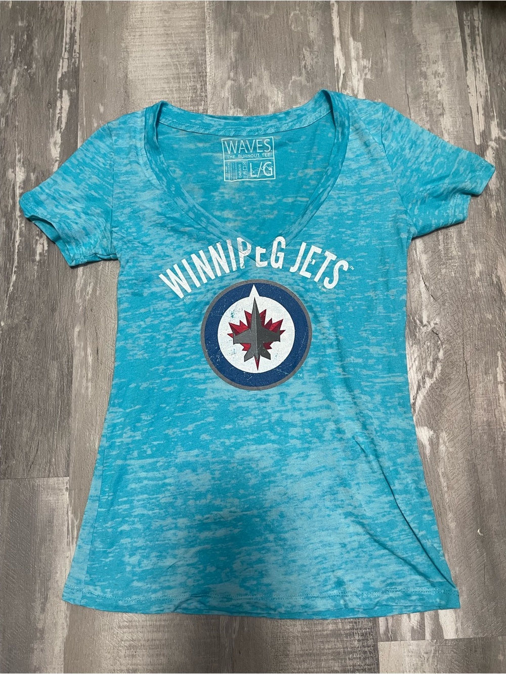 NHL Winnipeg Jets Women’s Teal Burnout V-Neck Tee